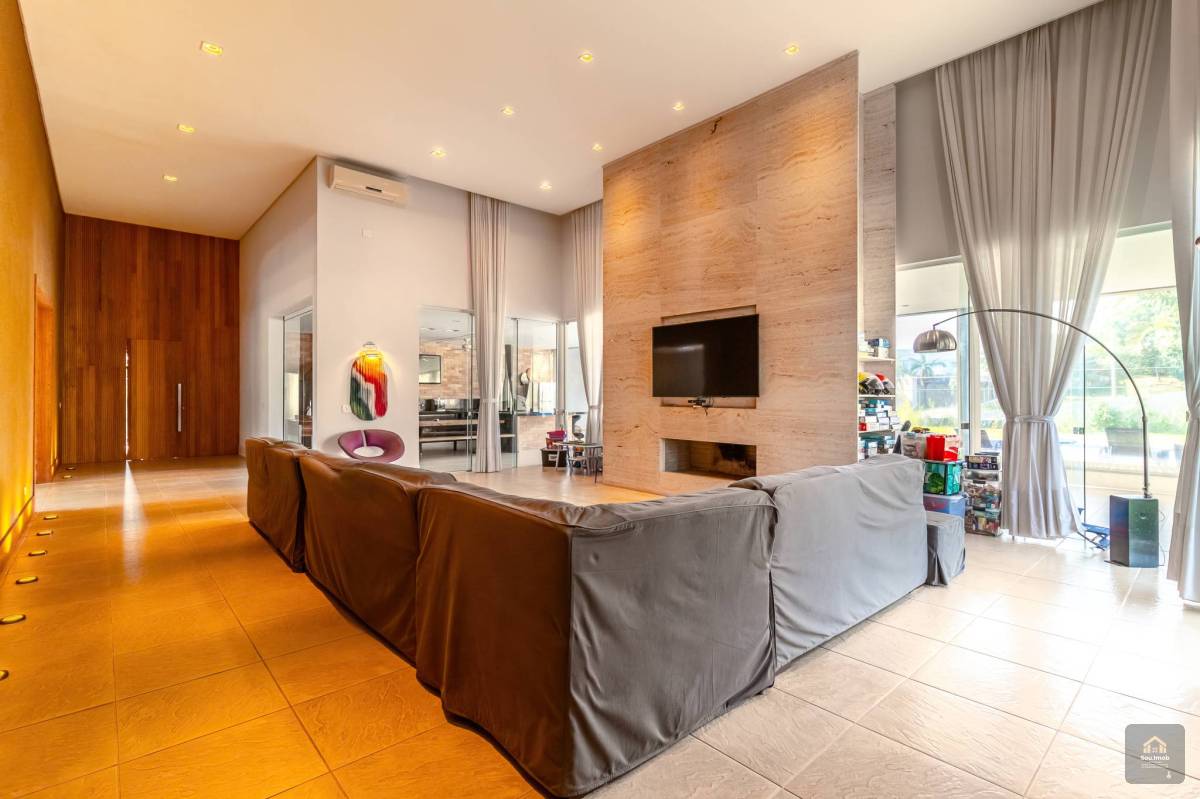 Casa de condomínio à venda, Kurumin, com 4 quartos, 560m² - Daniela Dias dos Santos Negócios Imobiliários