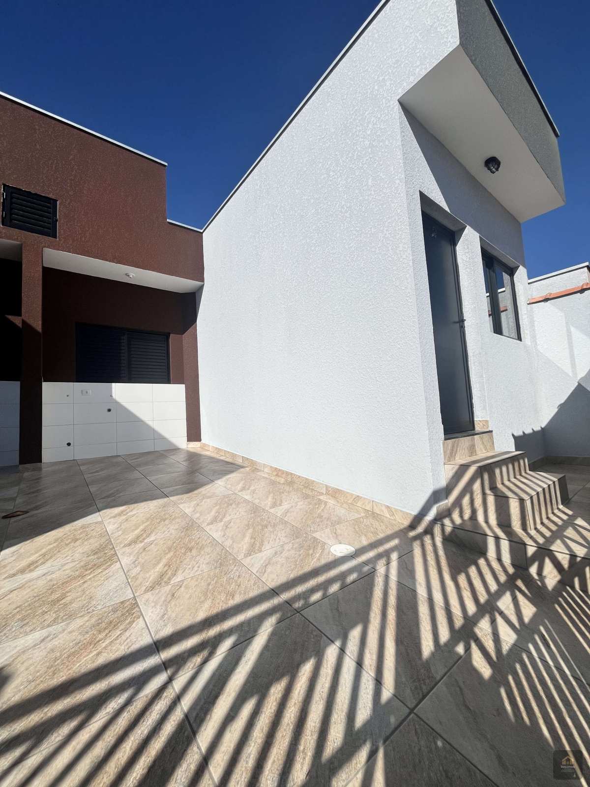 Casa geminada à venda em Sorocaba, Jardim Bonsucesso, com 1 quarto, 43m² - Daniela Dias dos Santos Negócios Imobiliários