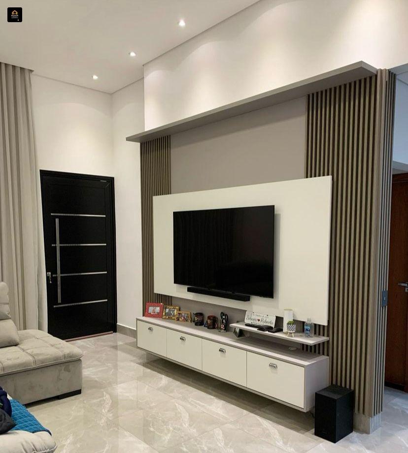 Casa de condomínio com 3 quartos, 106.00m², à venda em Sorocaba, Horto Florestal - Daniela Dias dos Santos Negócios Imobiliários