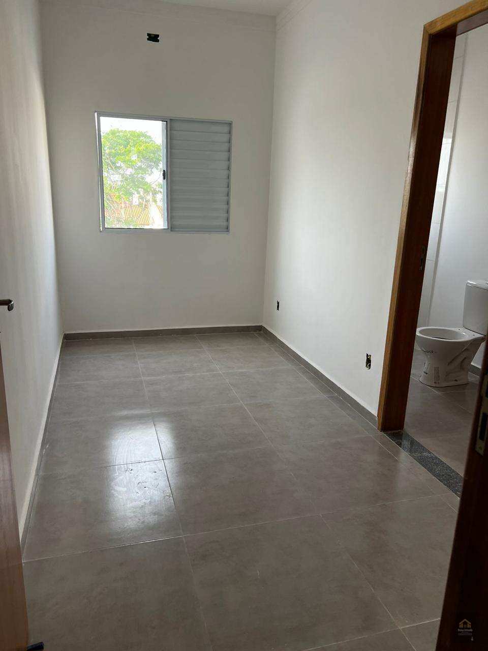 Sobrado à venda em Sorocaba, Jardim Santa Marta, com 2 quartos, 67m² - Daniela Dias dos Santos Negócios Imobiliários